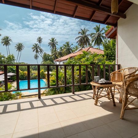 Green Parrot Beach Resort 坦加拉 外观 照片