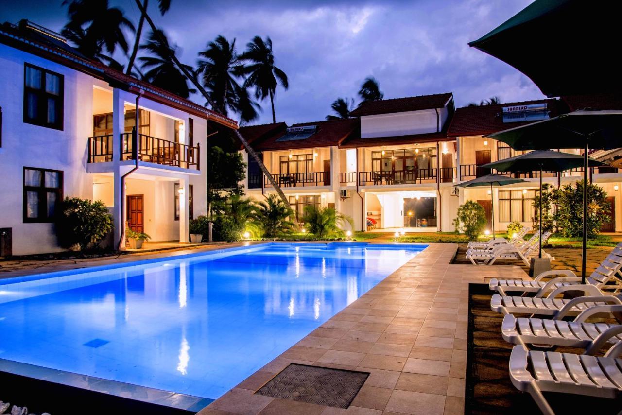 Green Parrot Beach Resort 坦加拉 外观 照片