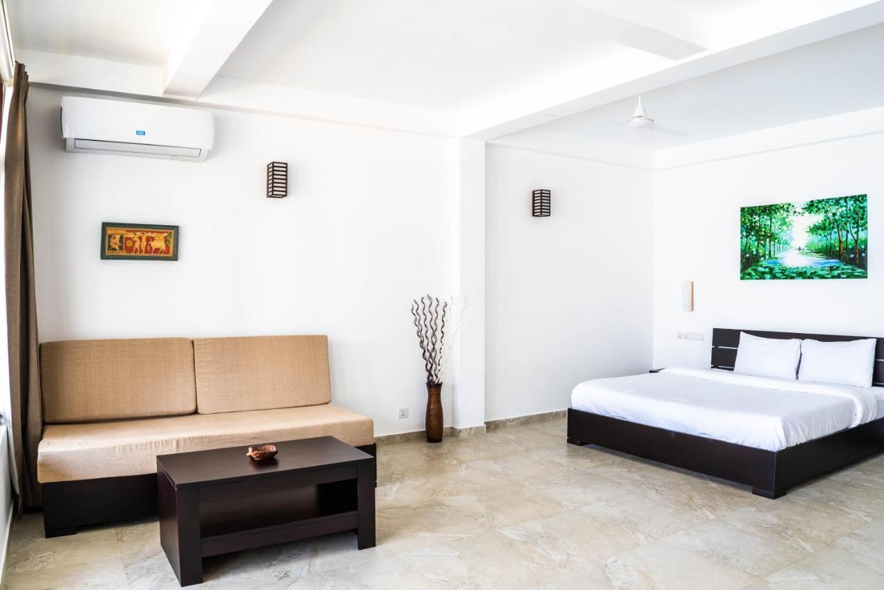 Green Parrot Beach Resort 坦加拉 外观 照片