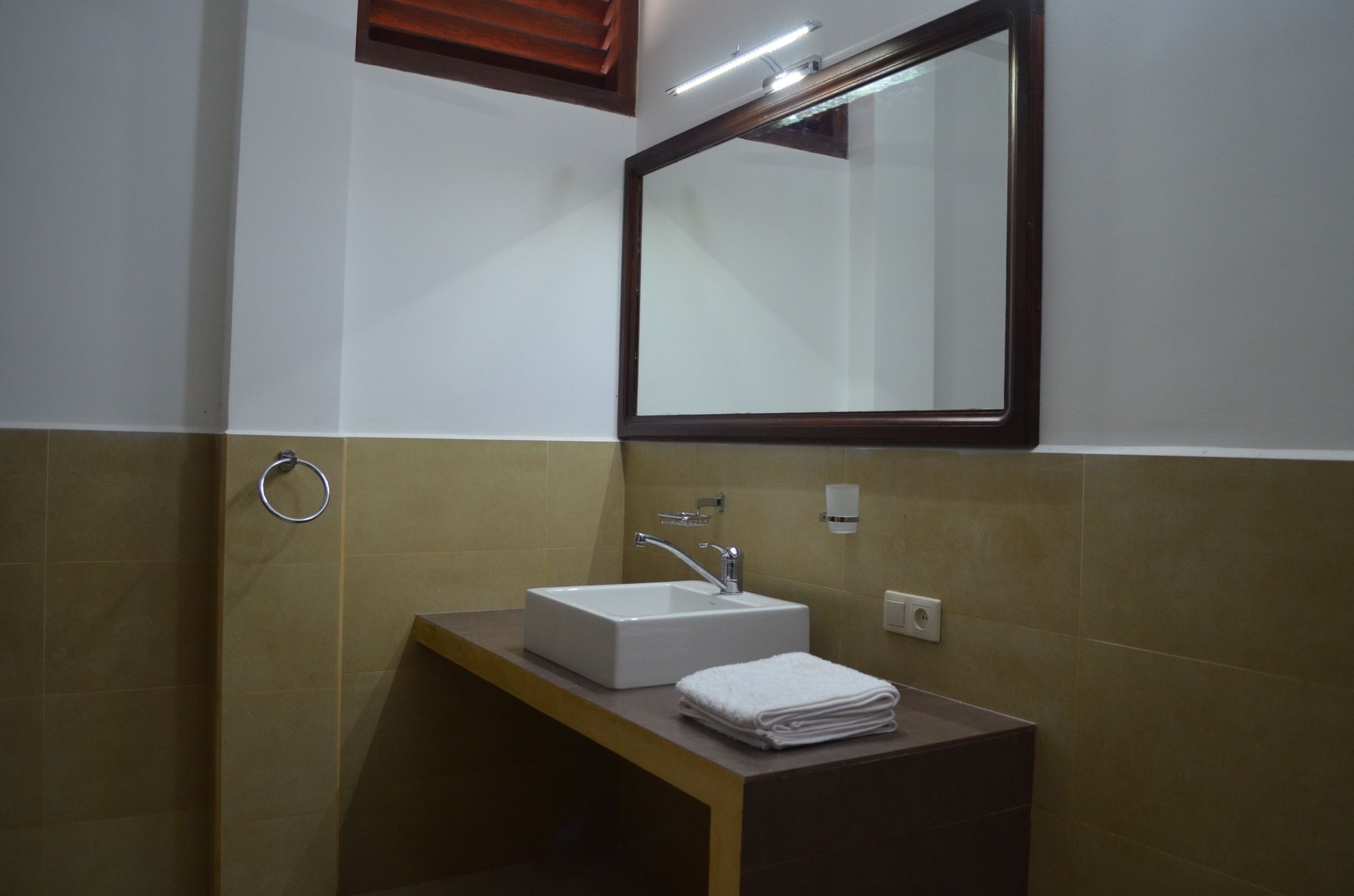 Green Parrot Beach Resort 坦加拉 外观 照片